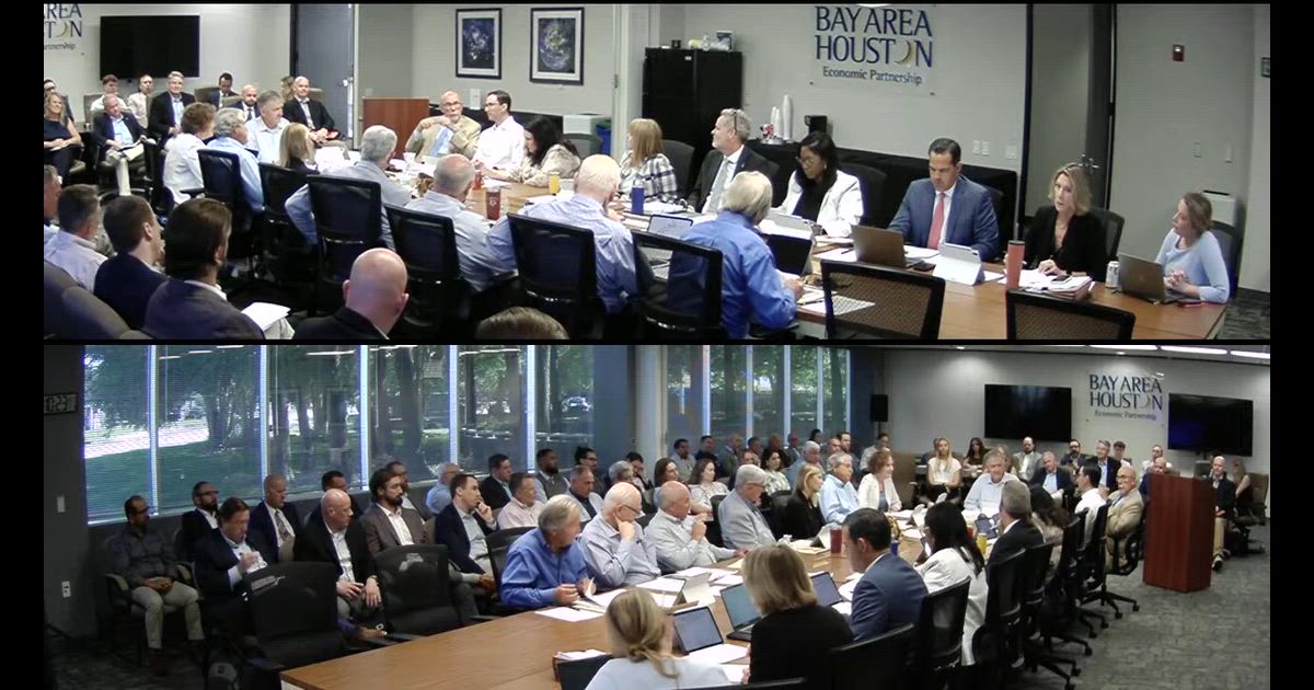 Watch the Gulf Coast Protection District briefing on USLege